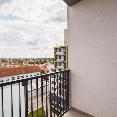 Sunny View 2 Bedroom Central Apartment ออราแด ภายนอก รูปภาพ