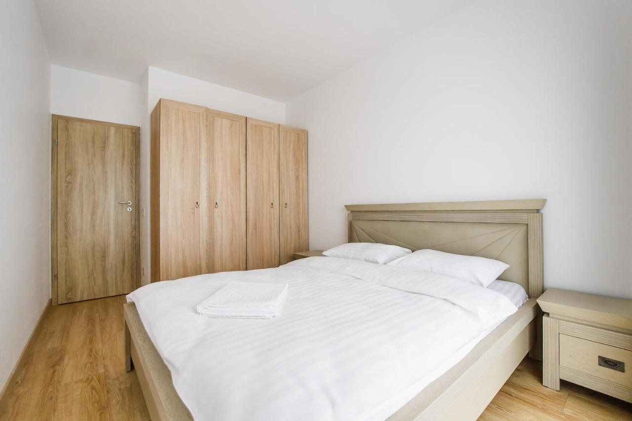Sunny View 2 Bedroom Central Apartment ออราแด ภายนอก รูปภาพ
