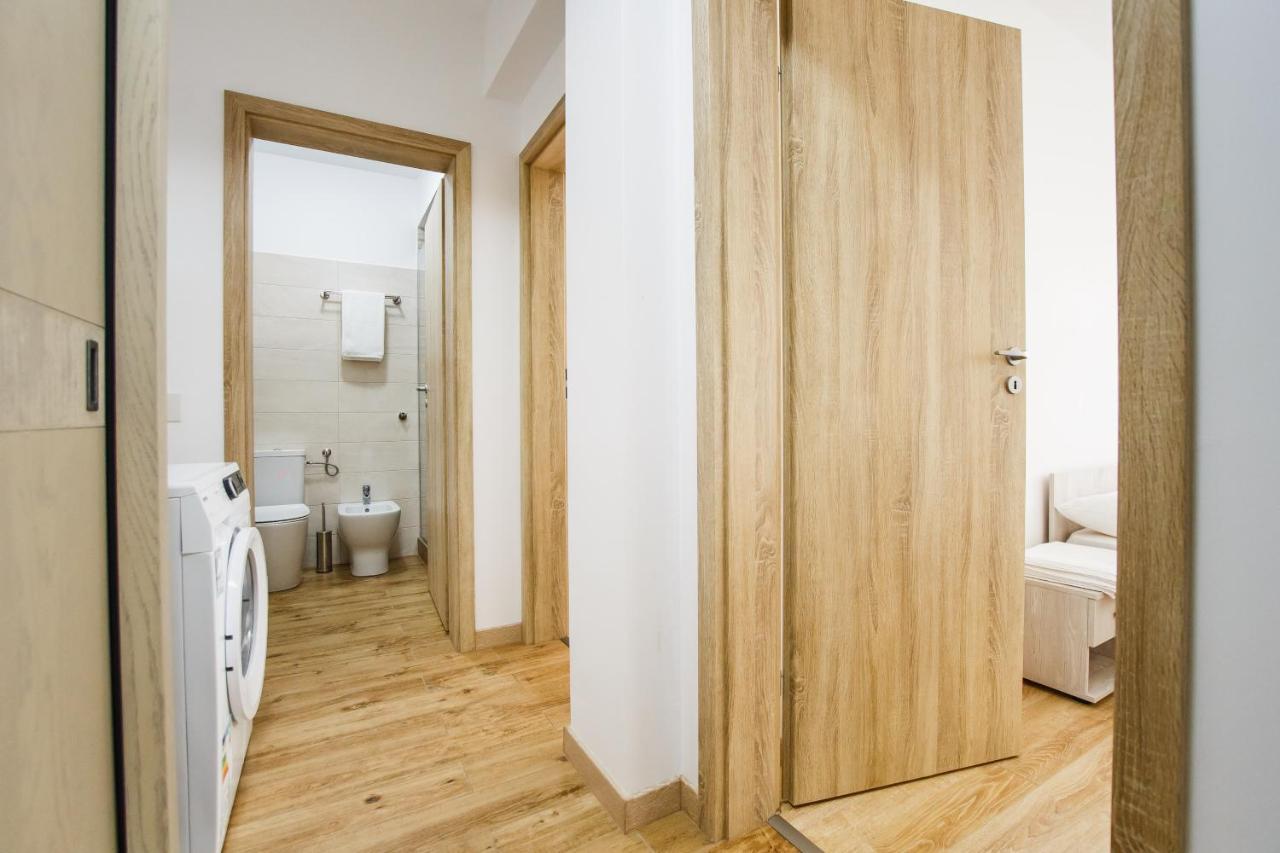 Sunny View 2 Bedroom Central Apartment ออราแด ภายนอก รูปภาพ